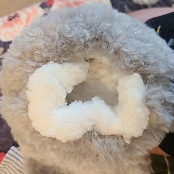 Slippers....socks? - Picture 3 of 4